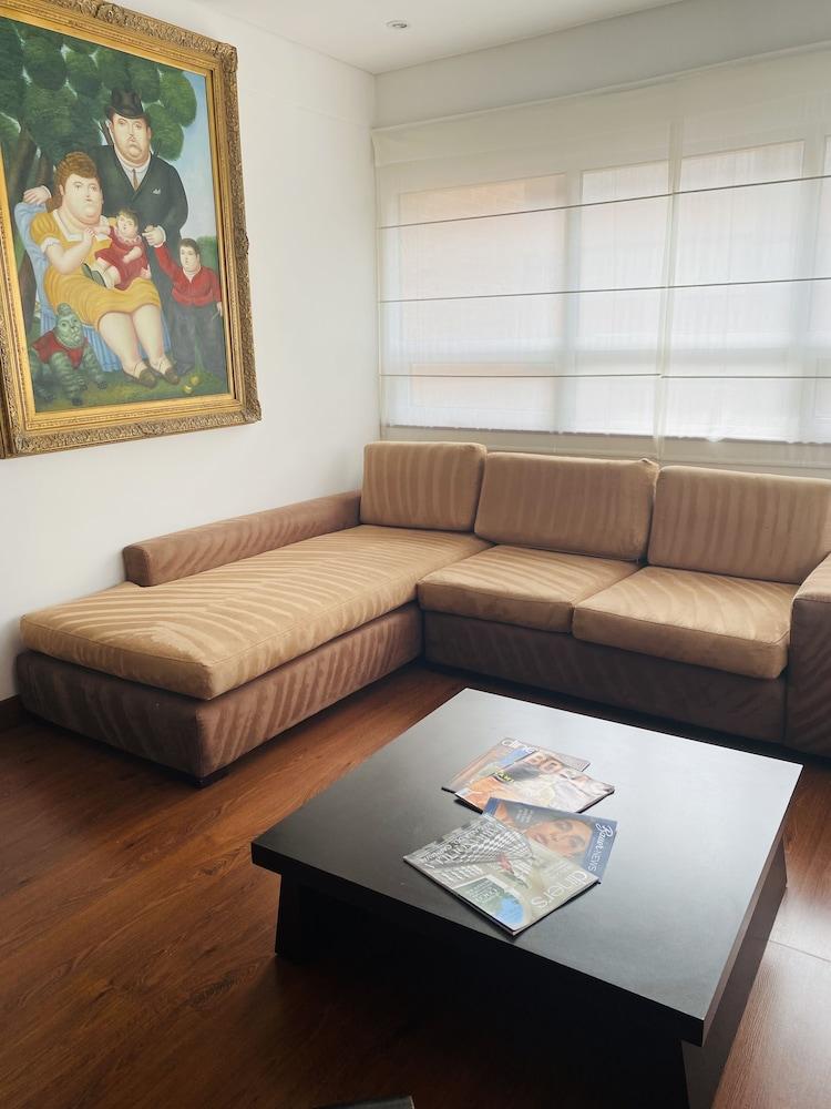 Hotel Retiro 84 By Mij Bogotá Dış mekan fotoğraf